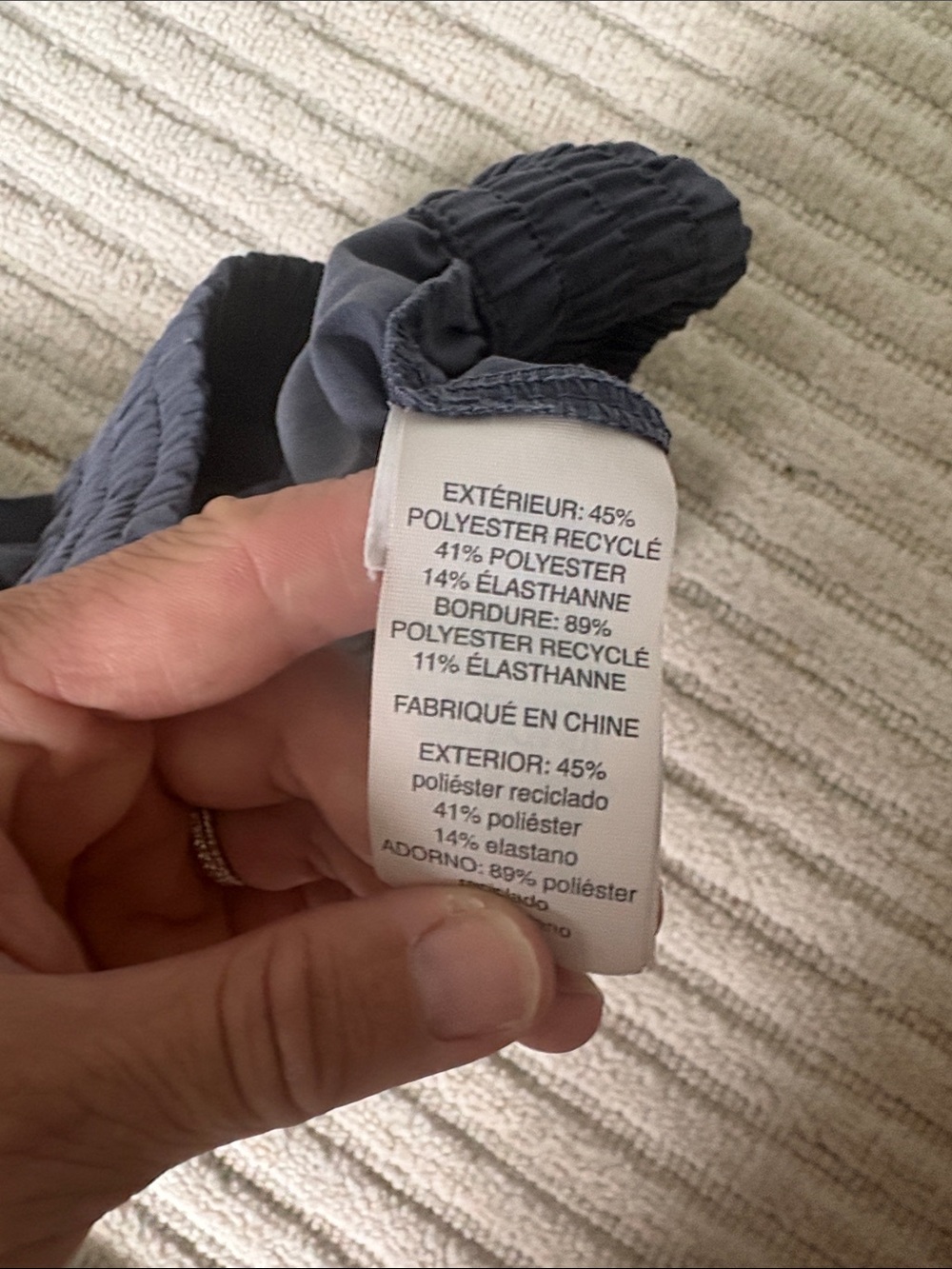 Grey Vuori shorts size XS - Picture 3 of 4